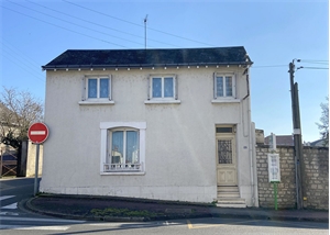 maison-villa à la vente -   86100  CHATELLERAULT, surface 105 m2 vente maison-villa - APR712419